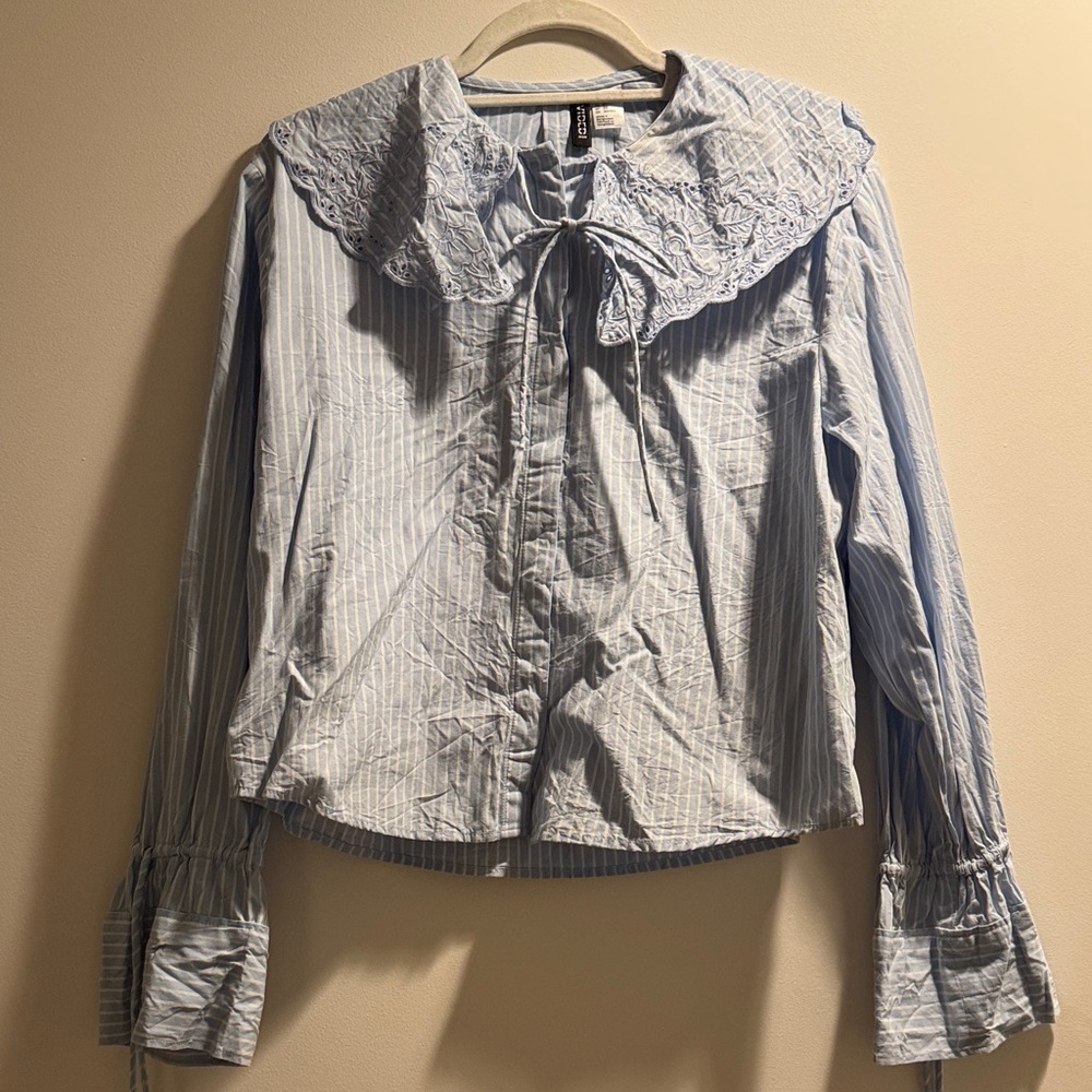 H&M Blue Striped Blouse with Ruffled Collar